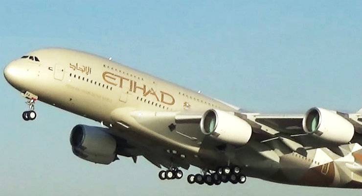 Η Etihad Airways πωλεί 38 αεροπλάνα σε συμφωνία αξίας $ 1 δις