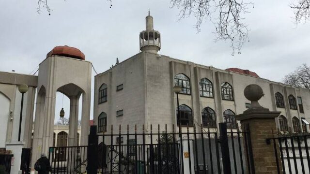 Λονδίνο: Επίθεση με μαχαίρι σε τζαμί -Ενας τραυματίας
