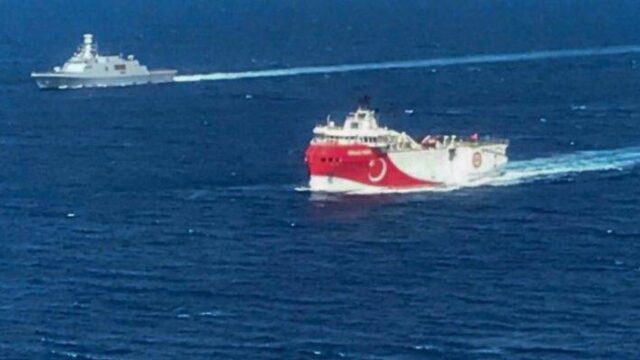 Η Τουρκία ένα βήμα πριν την ελληνική ΑΟΖ – Έτοιμη για την αποστολή του Oruc Reis, Κώστας Βενιζέλος