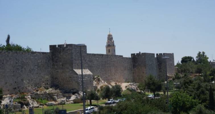 Δύο ρουκέτες αναχαιτίσθηκαν – Είχαν στόχο την Ιερουσαλήμ