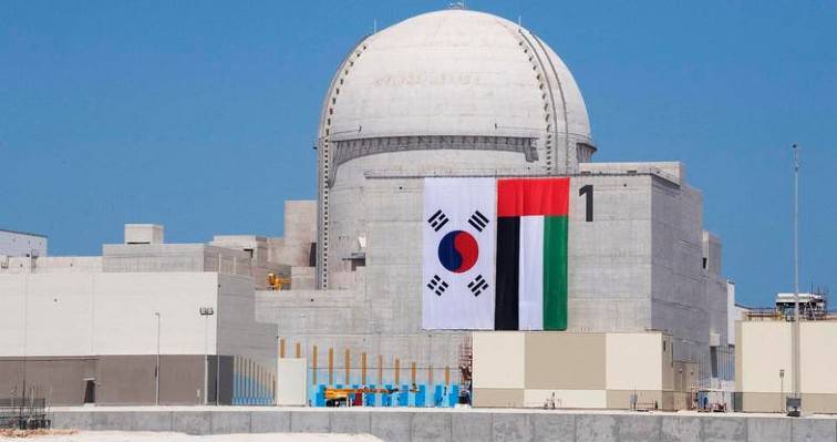Φορτώθηκαν τα πρώτα πυρηνικά καύσιμα στον αντιδραστήρα Μπαράκ των ΗΑΕ