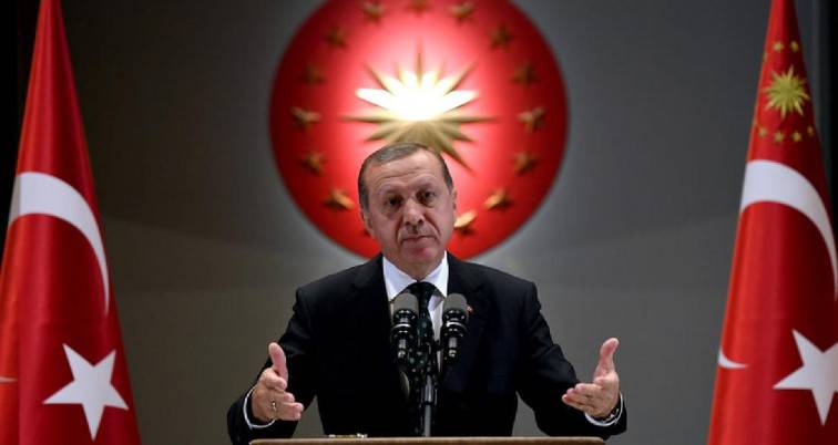 Ερντογάν λέει η Ελλάδα έχει αρχίσει να αποδέχεται το καθεστώς που κήρυξε στη Μεσόγειο