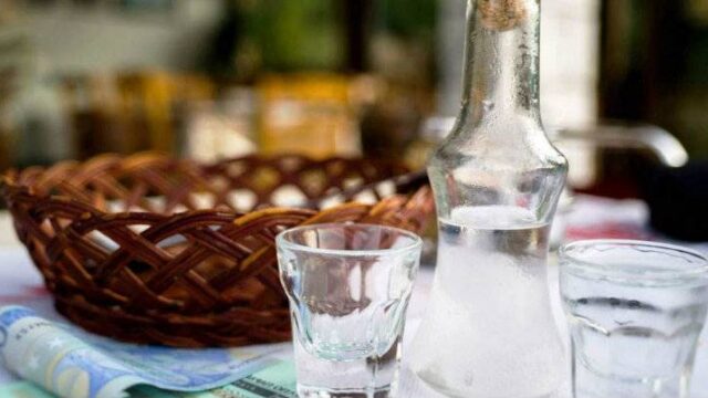 Ελεγχοι για παρεμπόριο έφεραν 24.500 ευρώ σε πρόστιμα