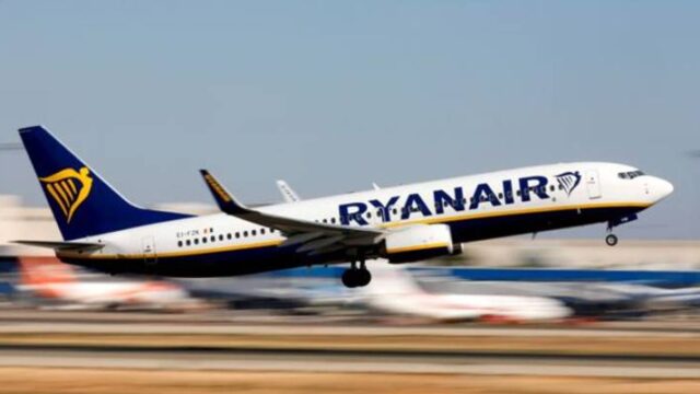 Κορονοϊός: Η Ryanair σχεδιάζει την περικοπή 3.000 θέσεων εργασίας