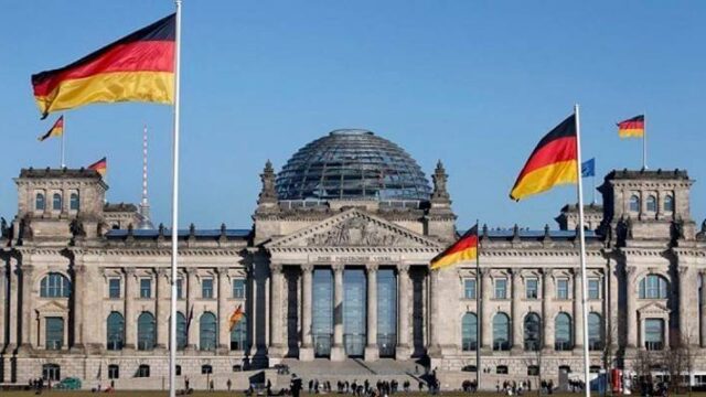 Γερμανία: Πακέτο 156 δισ. ευρώ για την αντιμετώπιση των συνεπειών της κρίσης του κορωνοϊού