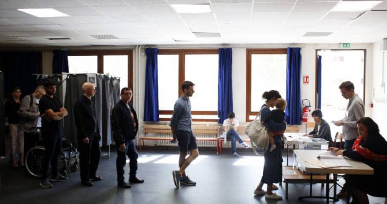 Γαλλία: Δημοτικές εκλογές με κορωνοϊό