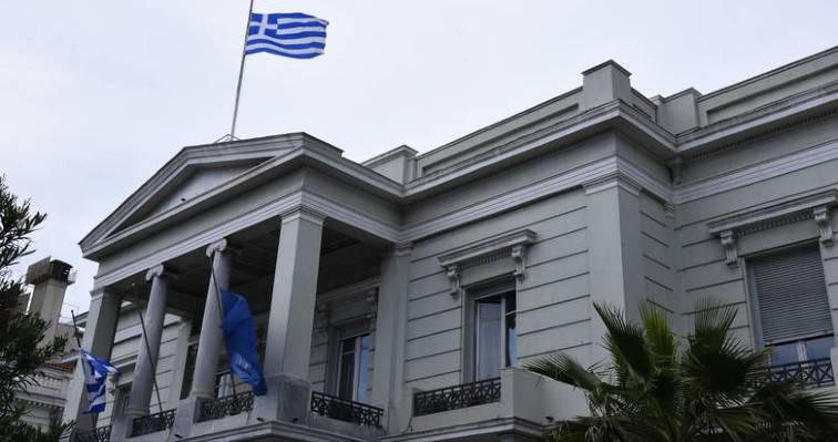 ΥΠΕΞ για κορονοϊό: Τι πρέπει να κάνουν οι Έλληνες που βρίσκονται στο εξωτερικό