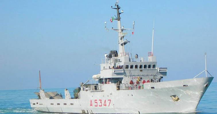 Λιβύη: Ιταλικό πλοίο που εφοδίαζε τις δυνάμεις του Σάρατζ αποχώρησε υπό πυρά πυροβολικού