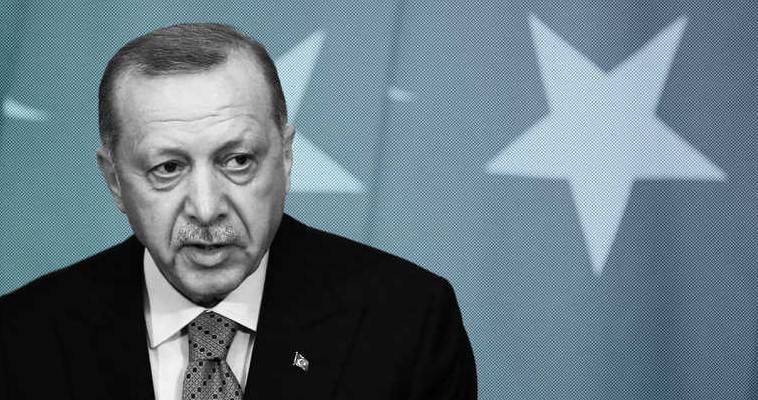 Η Τουρκία σε ασταθές έδαφος, ο Ερντογάν σε αδιέξοδα, Νεφέλη Λυγερού