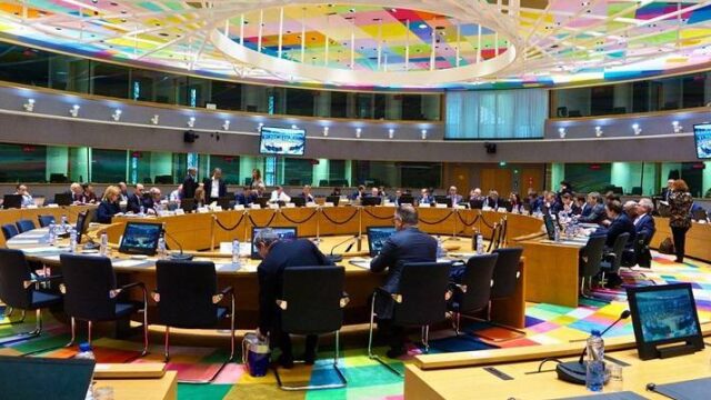 Παίζουν καθυστερήσεις στο Eurogroup – Σε εξέλιξη γαλλογερμανική πρωτοβουλία, Βαγγέλης Σαρακινός  