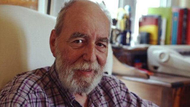 Απεβίωσε ο συγγραφέας Περικλής Κοροβέσης