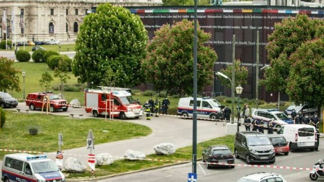 Συναγερμός στην Αυστρία: Εκκενώθηκε το παλάτι του Προέδρου – Απειλή για βόμβα