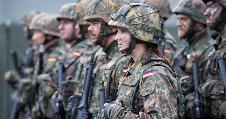 SIPRI: Η Γερμανία αυξάνει σημαντικά τις στρατιωτικές δαπάνες
