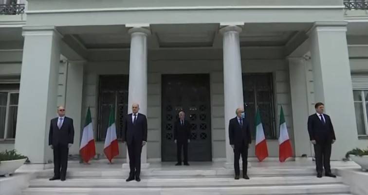 Δηλώσεις ΥΠΕΞ και Ιταλού Πρέσβυ κατά την τελετή συμπαράστασης της Ελλάδας στην Ιταλία
