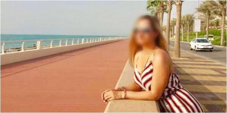 Κάμερα κατέγραψε τη γυναίκα που επιτέθηκε στην 34χρονη με βιτριόλι