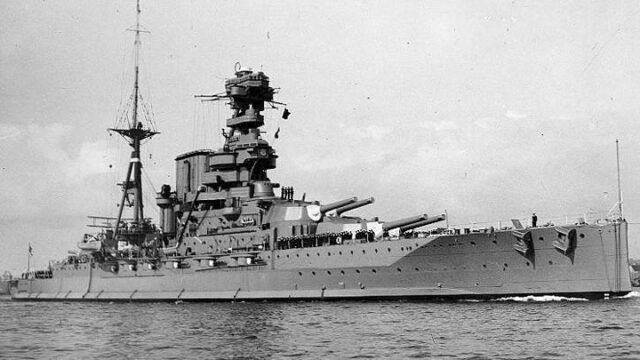 Η βύθιση ενός “γίγαντα” – Οι τελευταίες στιγμές του HMS “Barham” (ΒΙΝΤΕΟ)
