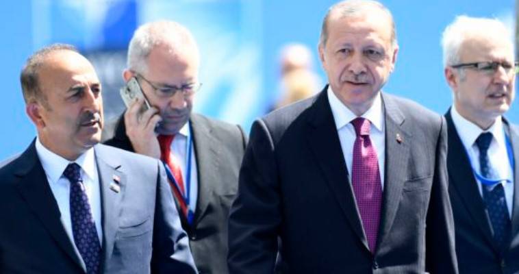 Με υβριδικές επιθέσεις η Τουρκία τραβάει το σκοινί, Χρήστος Καπόύτσης