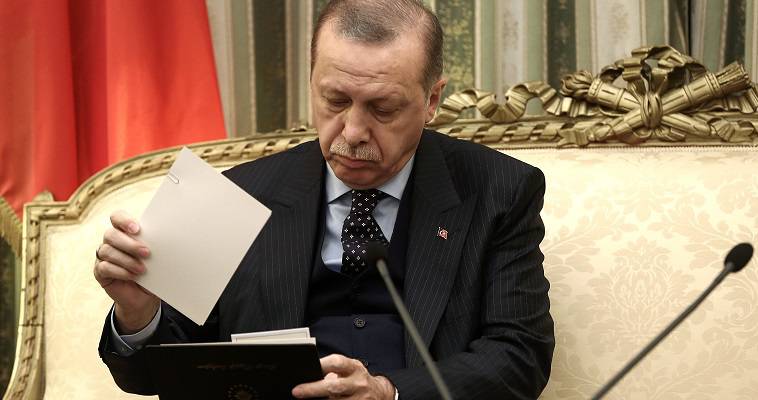 Ο ιός παροξύνει τα υποκείμενα νοσήματα της τουρκικής οικονομίας, Αναστάσιος Λαυρέντζος