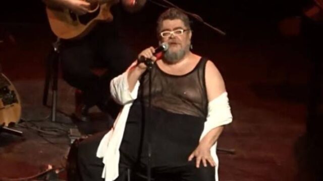 Με 800 ευρώ αποζημίωσε ο Δήμος Αθηναίων τον Σταμάτη Κραουνάκη