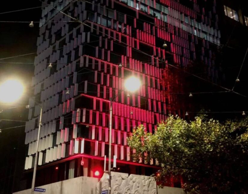 Στα κόκκινα το Ελληνικό Κέντρο της Μελβούρνης για τα θύματα  της Ποντιακής Γενοκτονίας