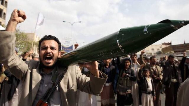 Απειλές Χούθι κατά Ισραήλ και ΗΠΑ: Ολέθριες συνέπειες κάθε εχθρική πράξη κατά της Υεμένης