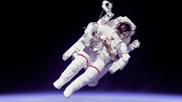 Οι αστροναύτες δεν παίρνουν αστρονομικούς μισθούς