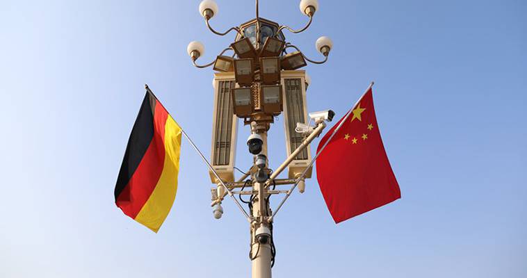 Δίκοπο μαχαίρι για την ΕΕ η εξάρτηση από την Κίνα – Τι φοβάται η Γερμανία, Αλέξανδρος Μουτζουρίδης