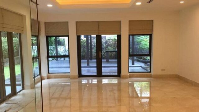 Πρόβλημα με την πρέσβειρα που επέλεξε σπίτι των 20.000 ευρώ το μήνα στη Σιγκαπούρη