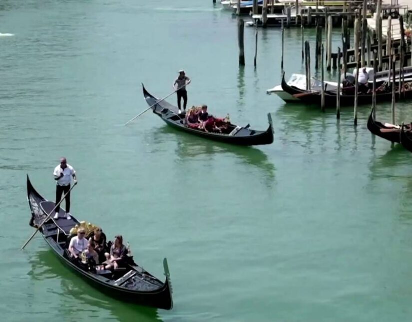 Η Βενετία υποδέχτηκε ξανά τους τουρίστες