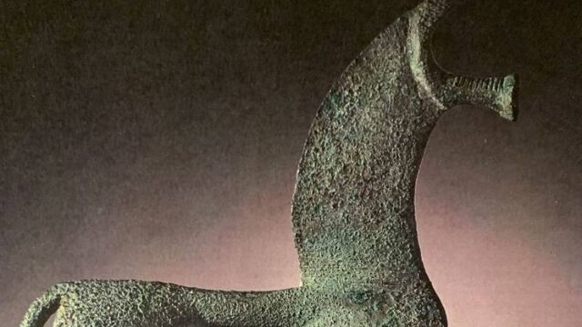 Μας επιστρέφουν το χάλκινο άλογο  του 8ου π.Χ. αιώνα – Αμερικανικά δικαστήρια δικαίωσαν τη χώρα μας και όχι τον οίκο  Sotheby’s