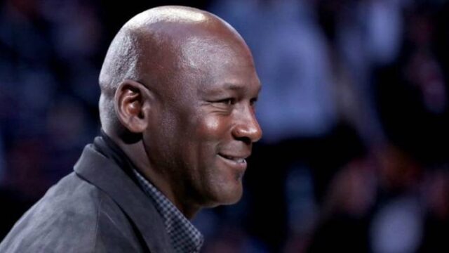 Δωρεά 100 εκατ. δολαρίων από τον Μάικλ Τζόρνταν για αντιρατσιστικές οργανώσεις