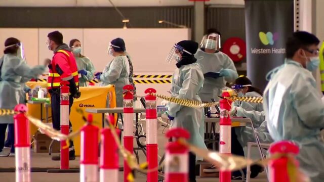Η Αυστραλία επέστρεψε σε υψηλό συναγερμό λόγω Covid-19