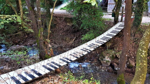Η γραφική Παύλιανη και το εντυπωσιακό πάρκο αναψυχής στις πηγές του Ασωπού