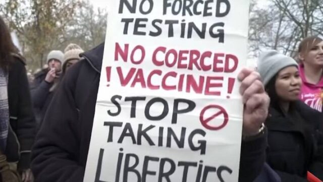 Πόλεμο κηρύσσει το Youtube στους αντιεμβολιαστές, Όλγα Μαύρου