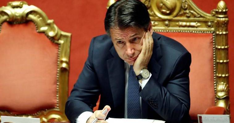 Πολιτικό θρίλερ στην Ιταλία – Παραιτήθηκε ο πρωθυπουργός Κόντε
