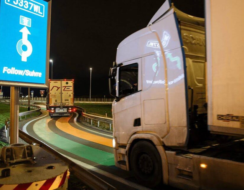 Το πρώτο φορτηγό μέσω Eurotunnel, μετά το Brexit