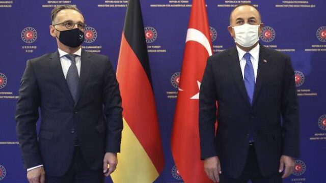 Cavusoglu's threats canceled Maas' message to Erdogan, Vaggelis Sarakinos