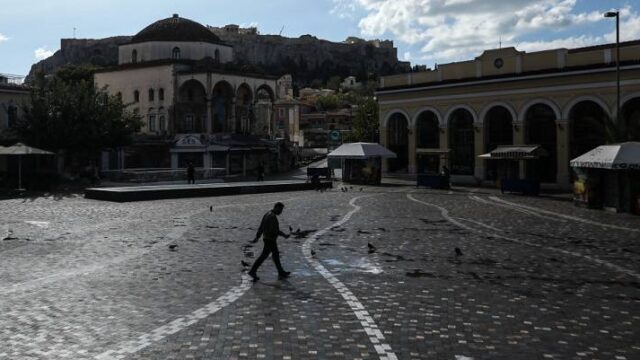 Lockdown: Τι ανοίγει και πότε – Τα σενάρια και οι διαφωνίες