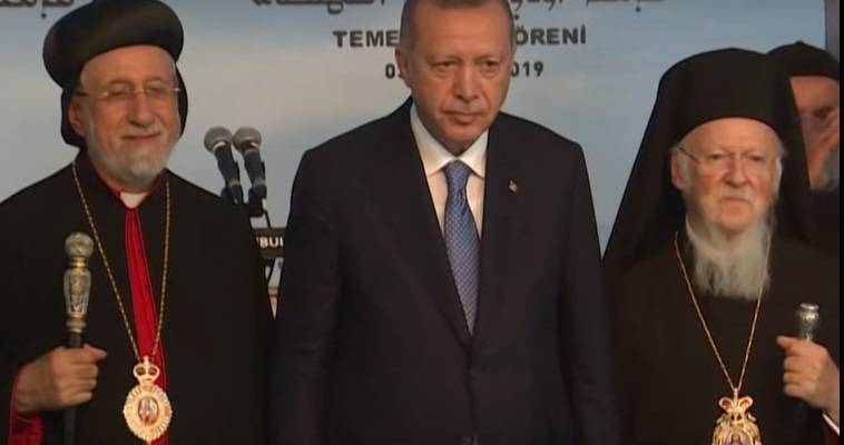 Γιατί ο Ερντογάν ξαναφόρεσε το προσωπείο του ισλαμοδημοκράτη, Γιώργος Λυκοκάπης