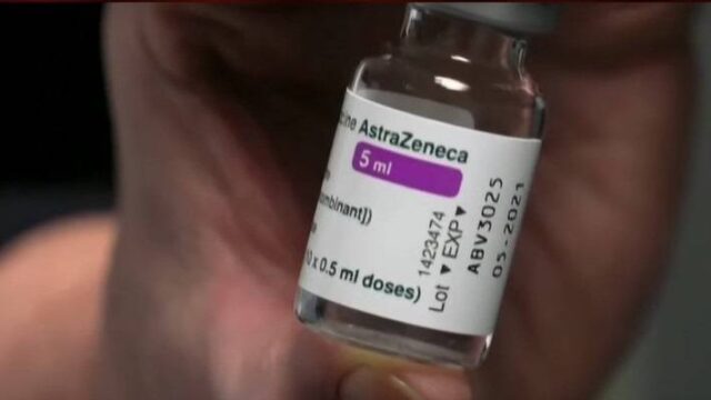Στο μικροσκόπιο και πάλι το εμβόλιο της AstraZeneca