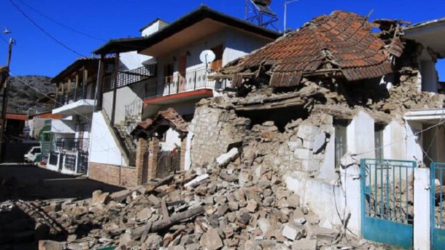 Έκτακτη ανάγκη σε Δήμους της Θεσσαλίας – Κόντρες σεισμολόγων
