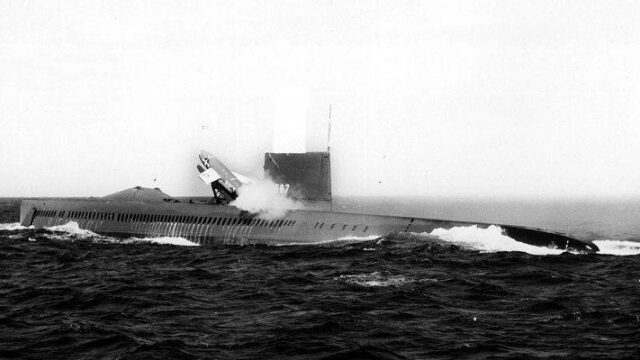 Τα υποβρύχια-αεροπλανοφόρα των Αμερικανών στον Ψυχρό Πόλεμο, Παντελής Καρύκας
