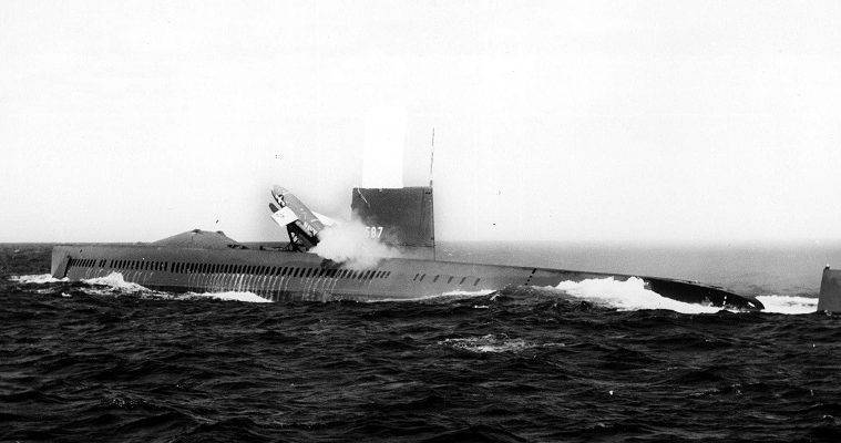 Τα υποβρύχια-αεροπλανοφόρα των Αμερικανών στον Ψυχρό Πόλεμο, Παντελής Καρύκας