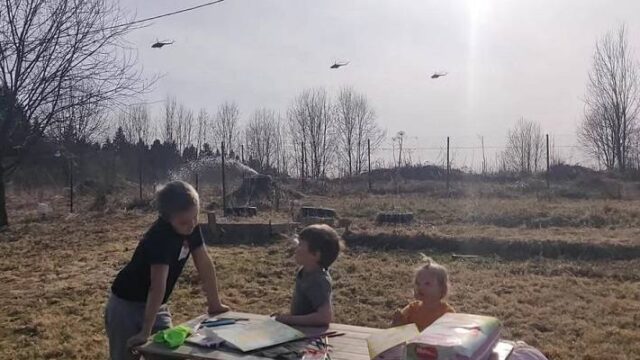 Ρωσικά ελικόπτερα γέμισαν τον ουρανό στα σύνορα με την Ουκρανία (vid.), Παντελής Καρύκας
