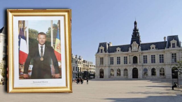 Διαδηλωτές εισβάλουν σε δημαρχείο και σκίζουν πορτραίτο του Μακρόν (video)