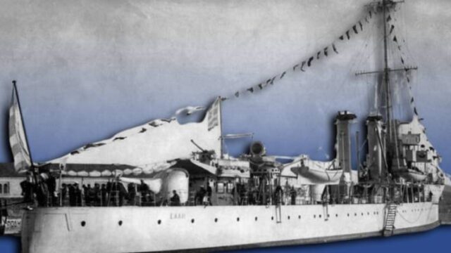Πώς το ιταλικό υποβρύχιο τορπίλισε το εύδρομο "Έλλη" το 1940 στην Τήνο, Βασίλης Κολλάρος
