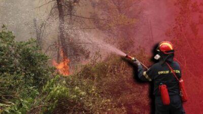 Ενισχύθηκαν οι δυνάμεις στη φωτιά στο Σπαθοβούνι Κορινθίας – Ήχησε 112