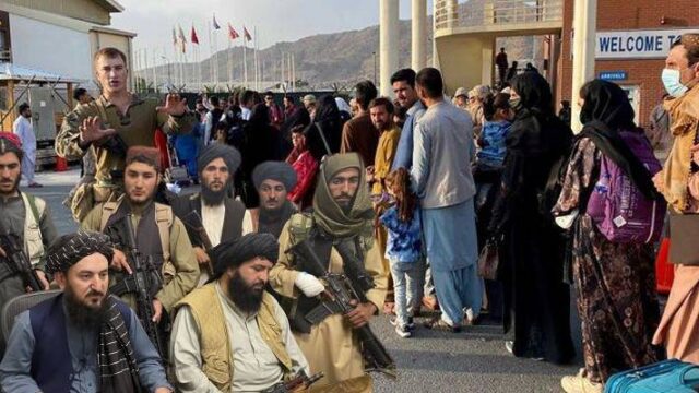 Η εκκένωσης της Καμπούλ και οι κόκκινες γραμμές των Ταλιμπάν