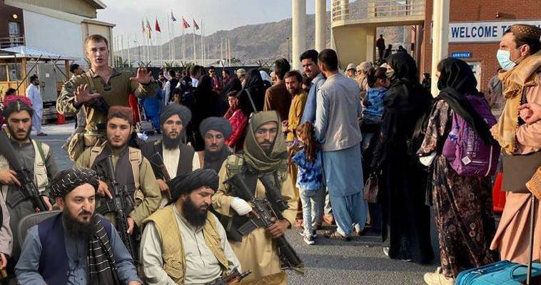 Η εκκένωσης της Καμπούλ και οι κόκκινες γραμμές των Ταλιμπάν