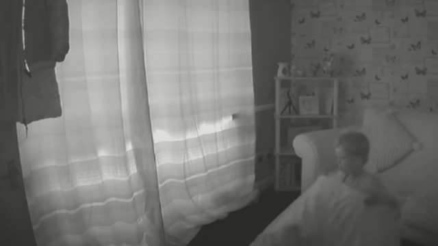 "Κανείς δεν με αγαπάει" – Σοκ από το βίντεο κακοποίησης του μικρού Άρθουρ